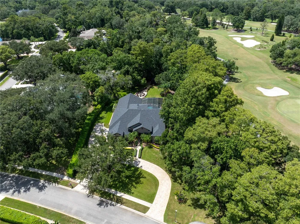 2805 BERWICK DRIVE Tarpon Springs, FL 34688