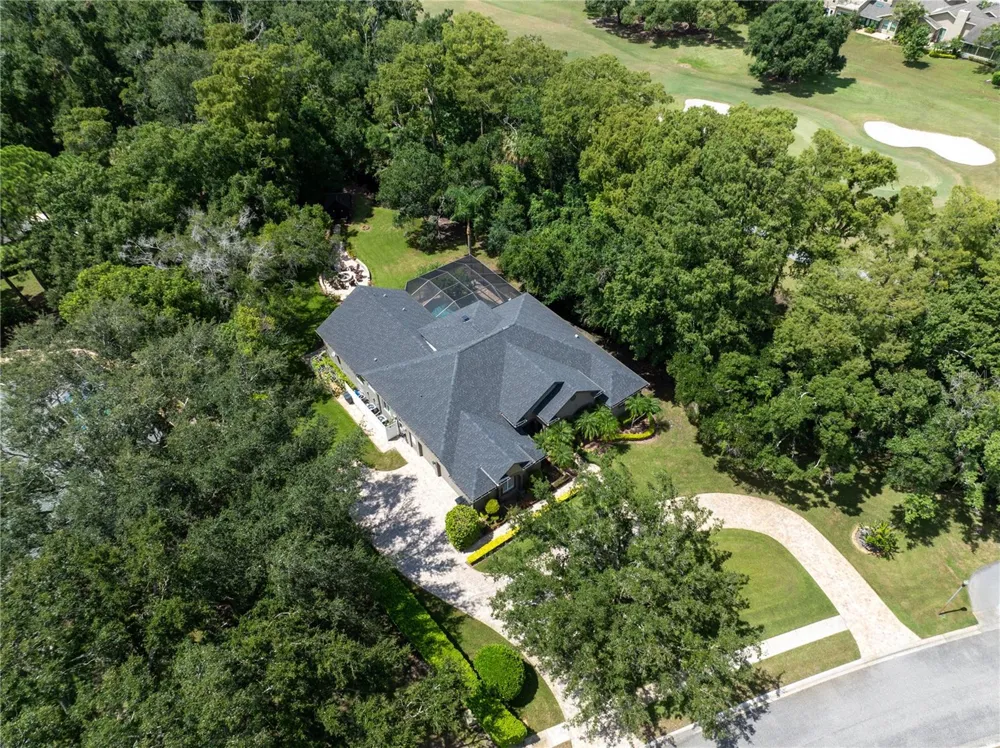 2805 BERWICK DRIVE Tarpon Springs, FL 34688