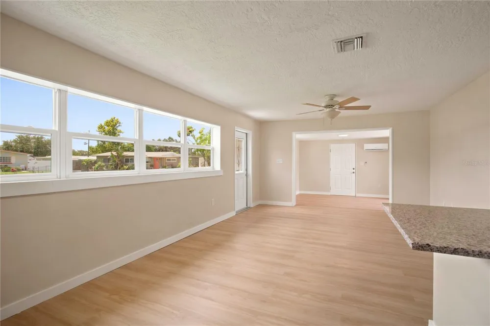 2057 GARDEN PARKWAY Bradenton, FL 34205