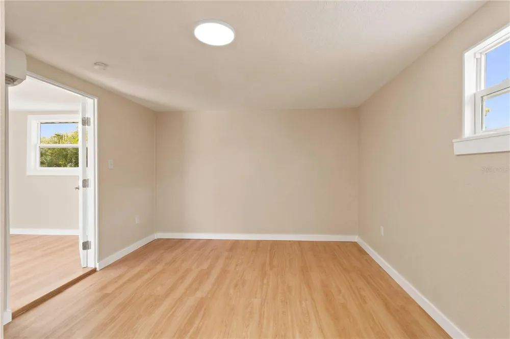 2057 GARDEN PARKWAY Bradenton, FL 34205