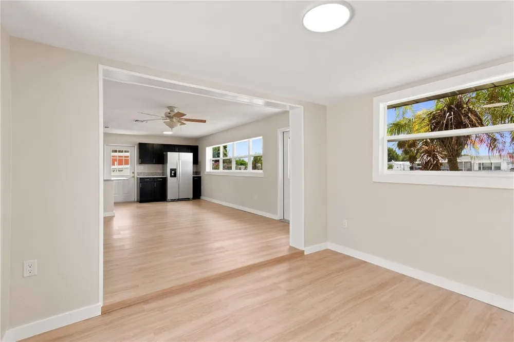 2057 GARDEN PARKWAY Bradenton, FL 34205