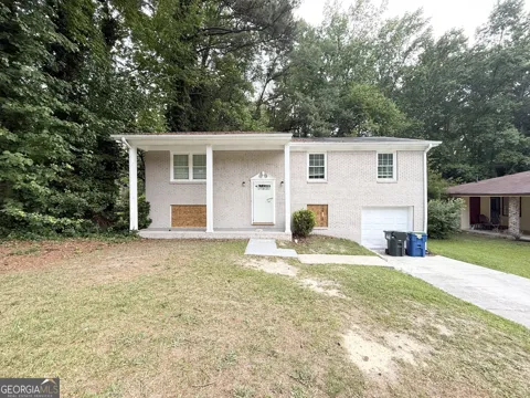 6525 Woodford RD