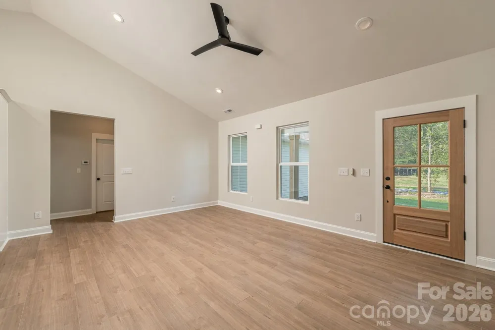 2271 Lee Lawing Road Lincolnton, NC 28092