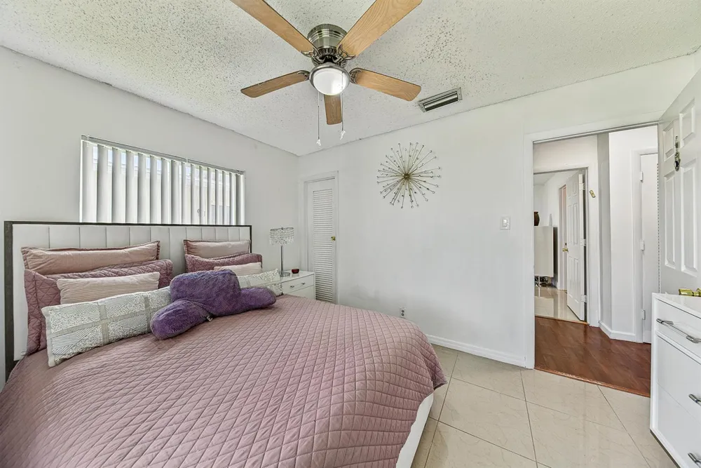 7190 NW 10TH COURT Margate, FL 33063