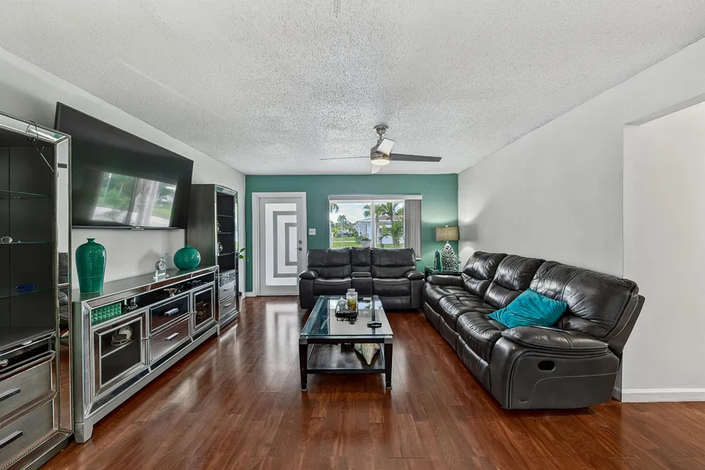 7190 NW 10TH COURT Margate, FL 33063