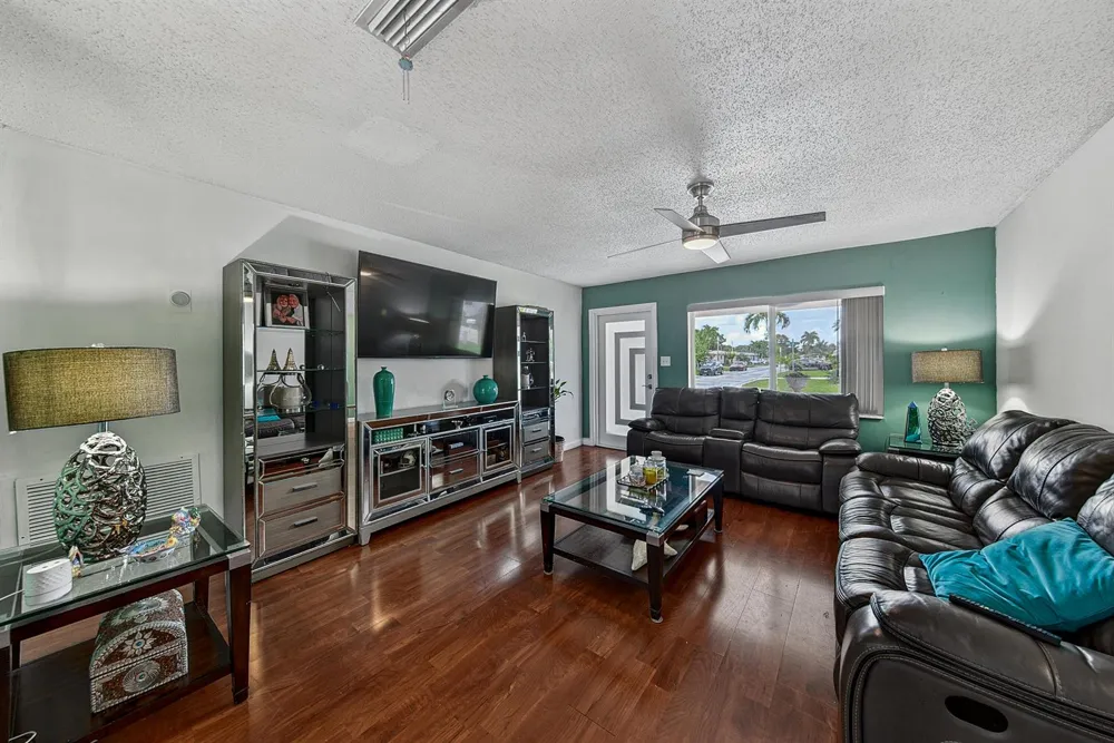 7190 NW 10TH COURT Margate, FL 33063