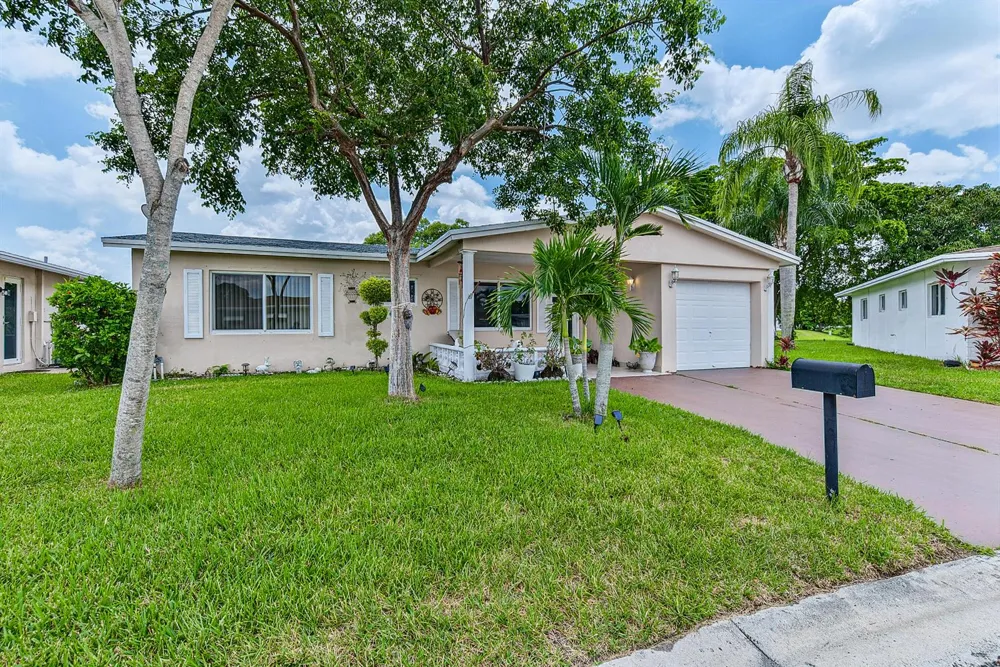 7190 NW 10TH COURT Margate, FL 33063