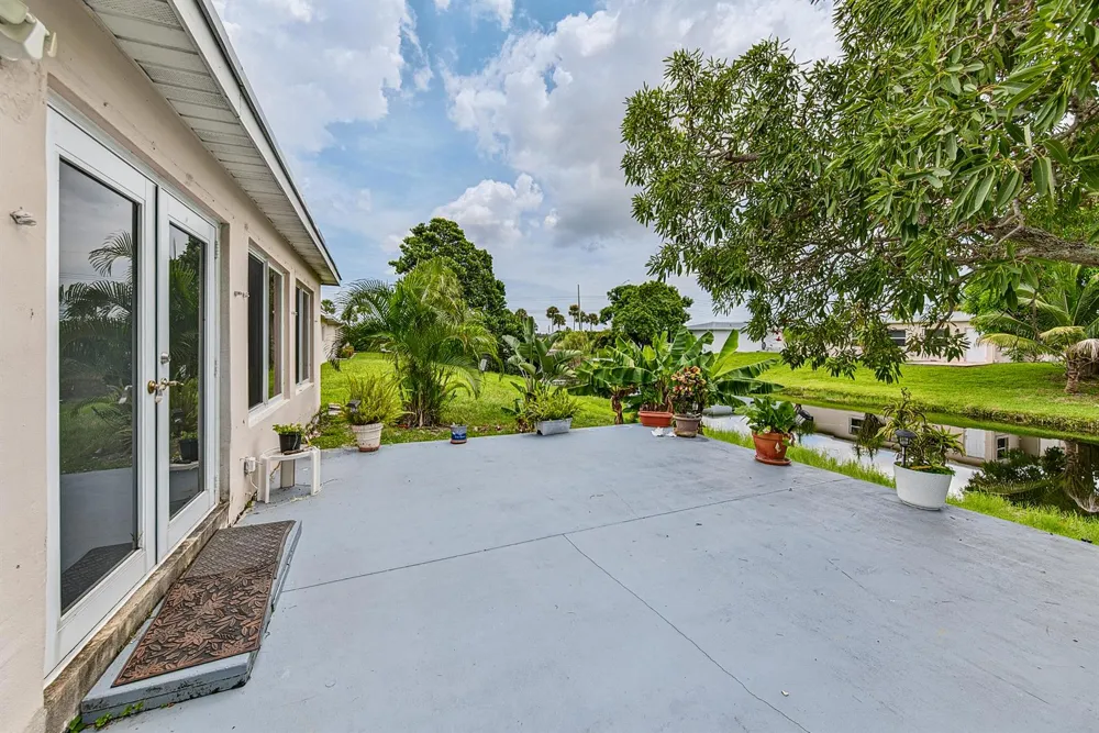 7190 NW 10TH COURT Margate, FL 33063