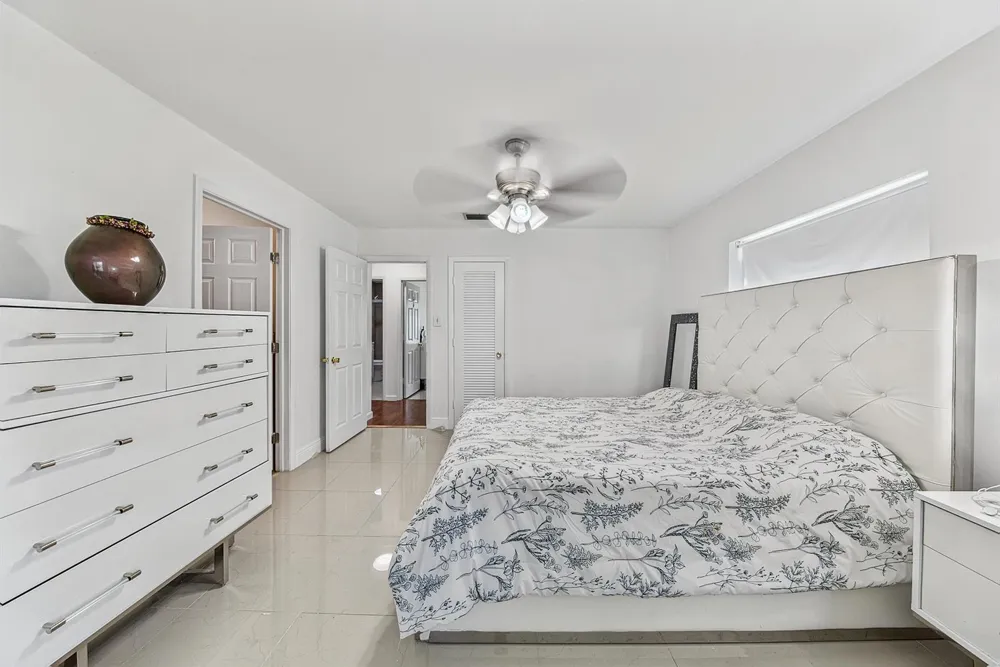 7190 NW 10TH COURT Margate, FL 33063