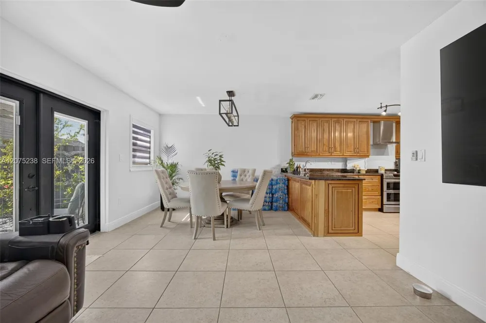 15401 SW 144th Ave Miami, FL 33177