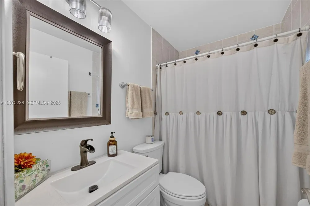 15401 SW 144th Ave Miami, FL 33177