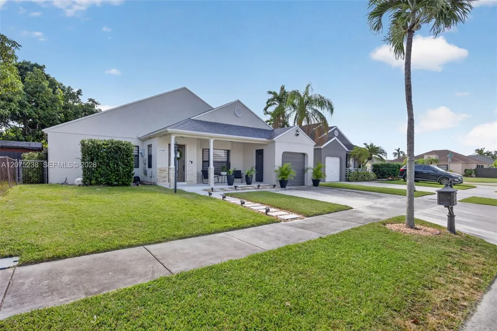 15401 SW 144th Ave Miami, FL 33177