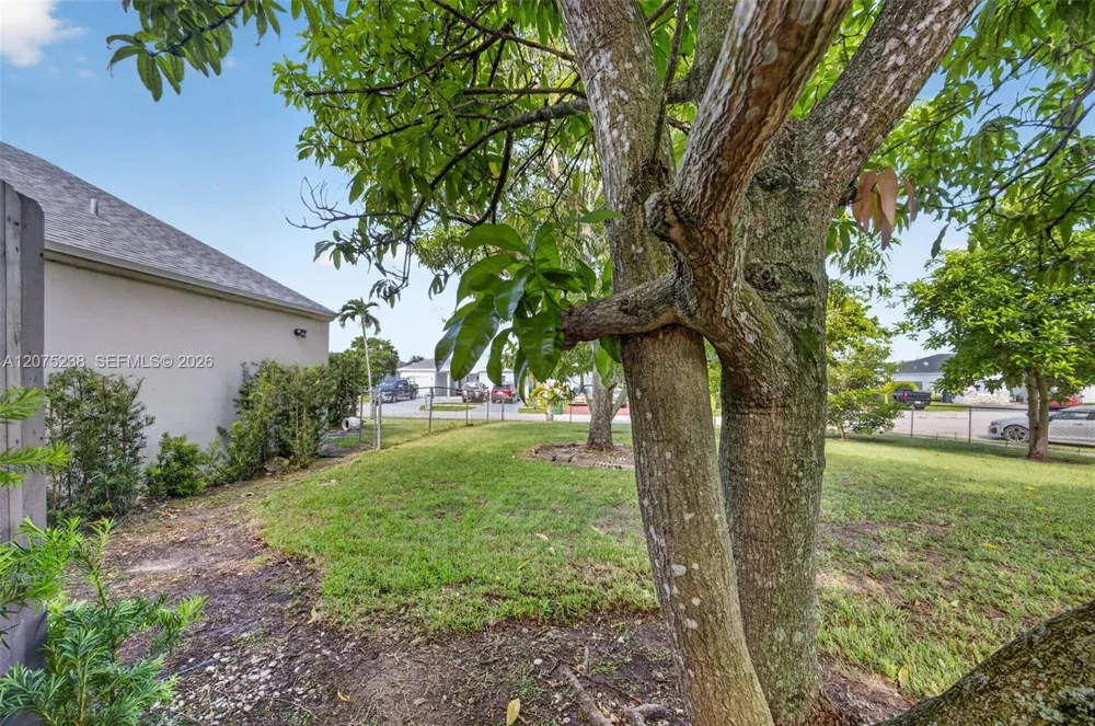 15401 SW 144th Ave Miami, FL 33177