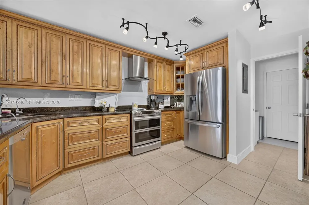 15401 SW 144th Ave Miami, FL 33177