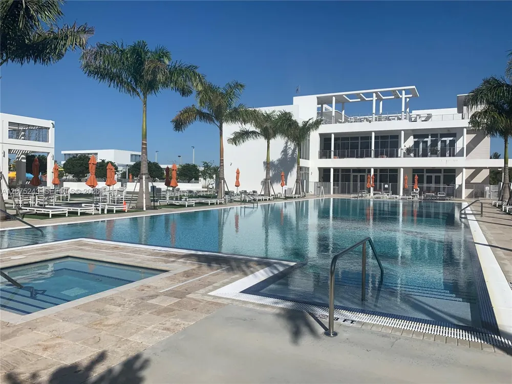 6404 NW 105th Pl #6404 Doral, FL 33178