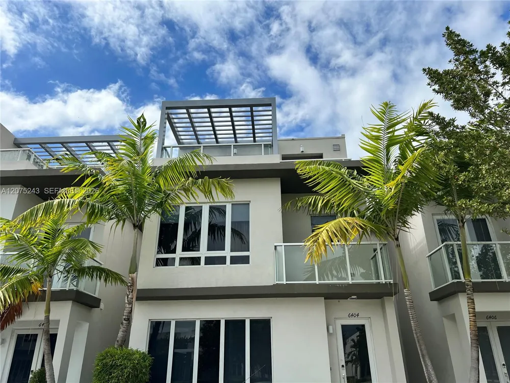 6404 NW 105th Pl #6404 Doral, FL 33178