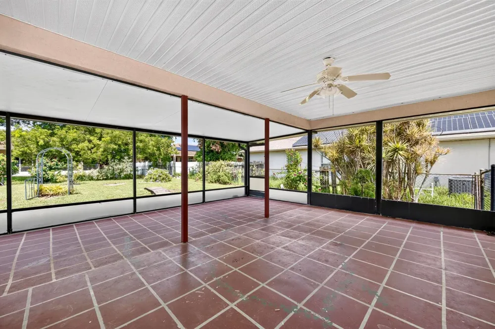 3330 SW Frankford Street Port St. Lucie, FL 34953
