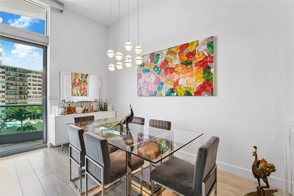 1331 Brickell Bay Dr #611 Miami, FL 33131
