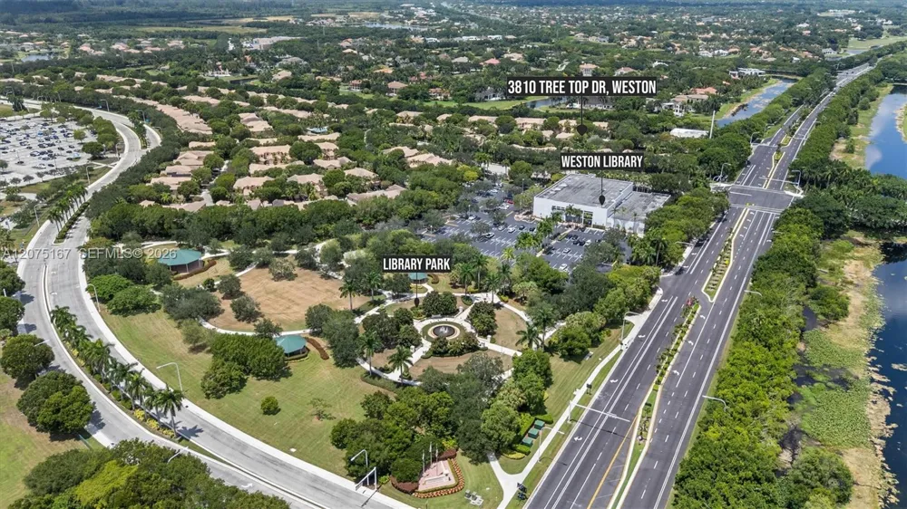 3810 Tree Top Dr Weston, FL 33332