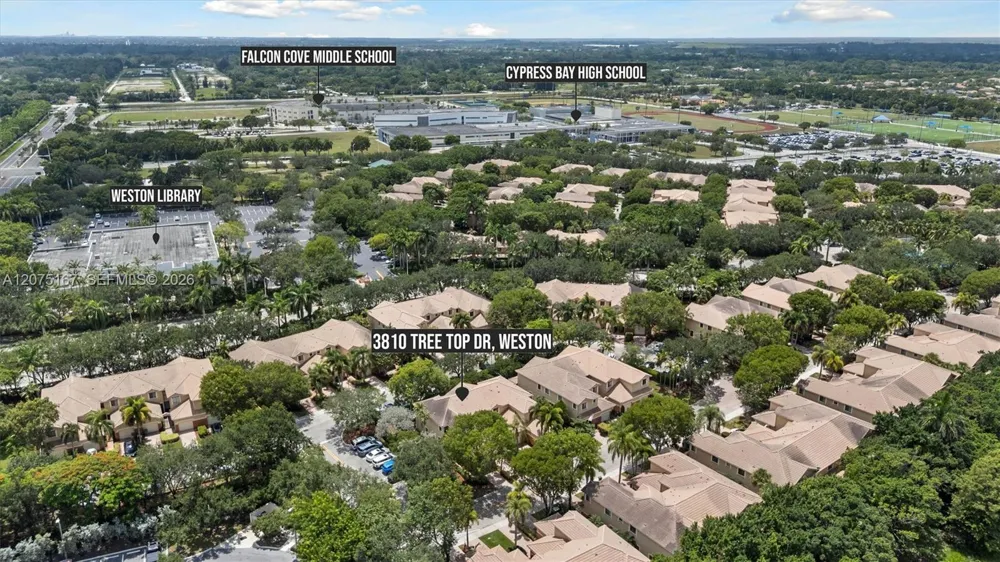 3810 Tree Top Dr Weston, FL 33332