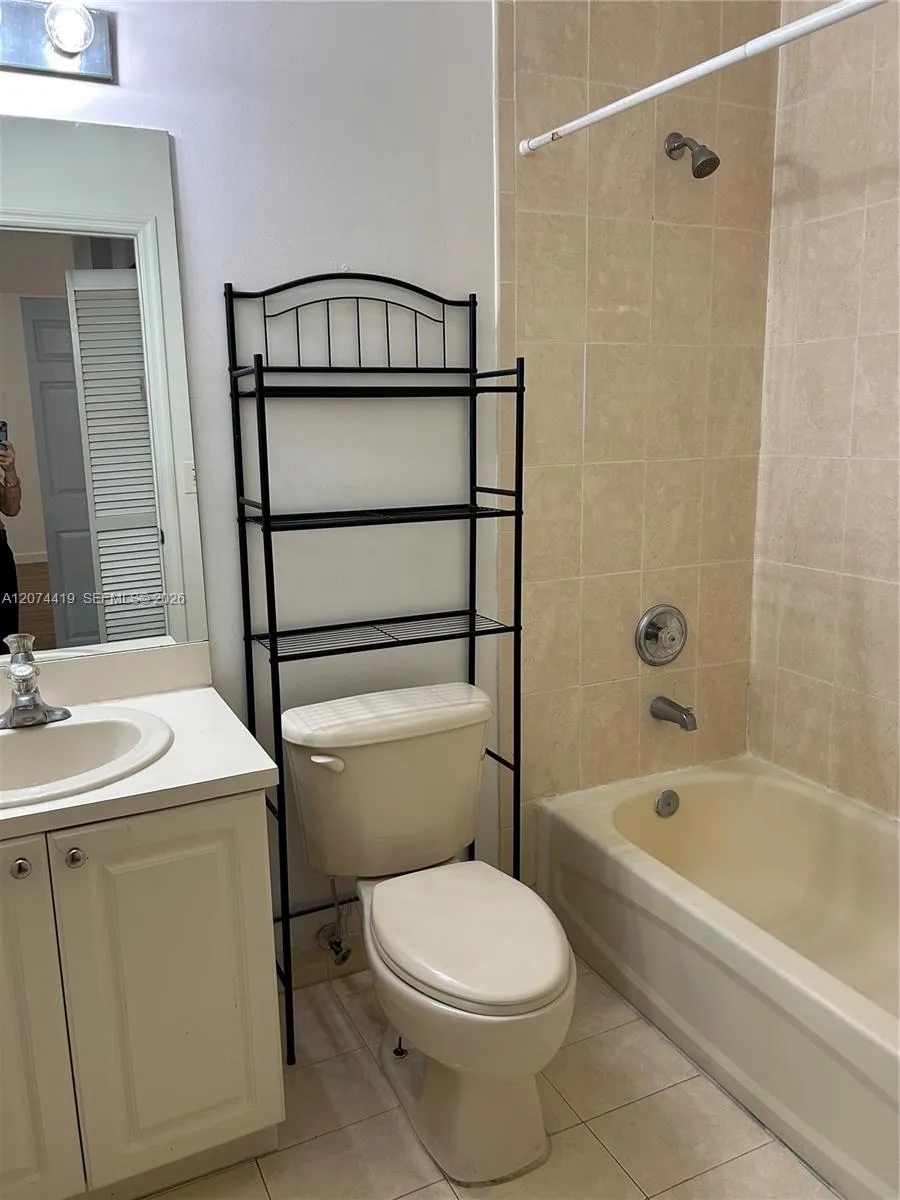 Address Not Shown Homestead, FL 33033