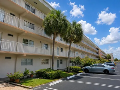 230 NE 26TH AVENUE #404
