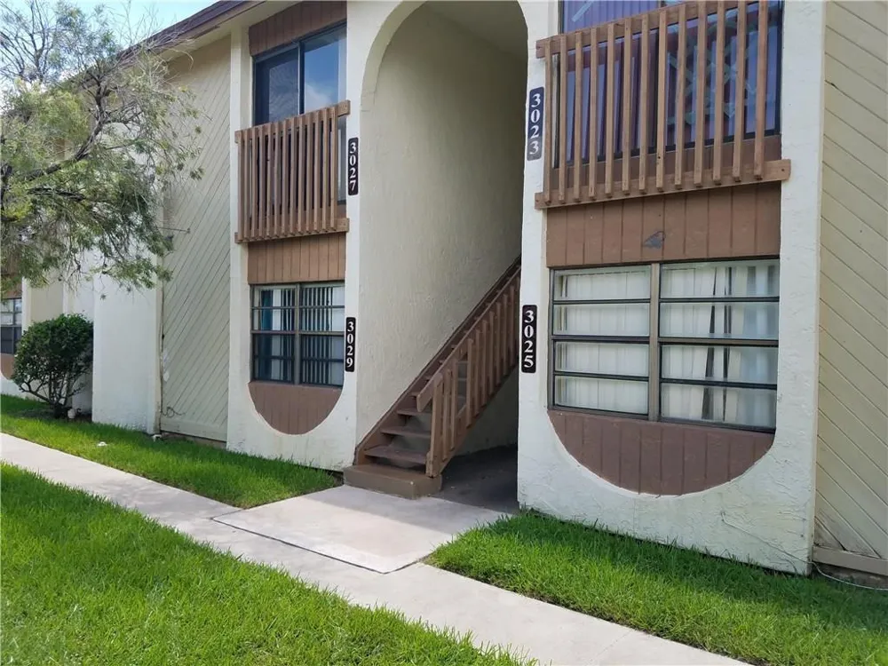 3027 NW 118TH DRIVE #220D Coral Springs, FL 33065