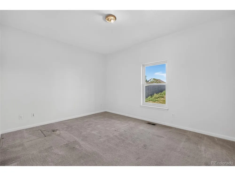 2837 Rose Hill Street Strasburg, CO 80136