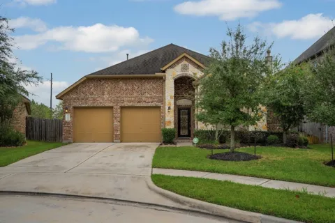 13711 Contour Court