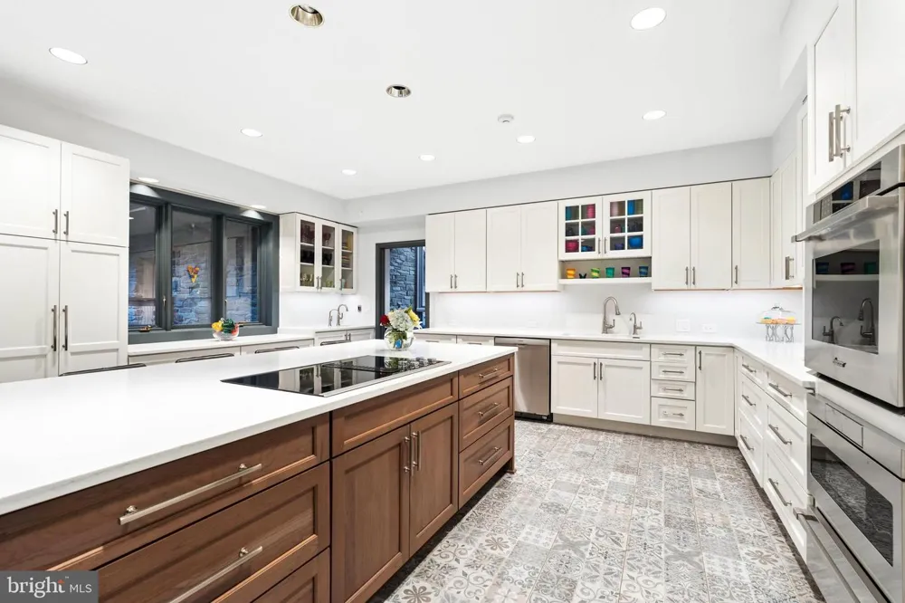 2026 GREENSPRING VALLEY ROAD Stevenson, MD 21153
