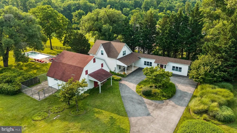 2026 GREENSPRING VALLEY ROAD Stevenson, MD 21153