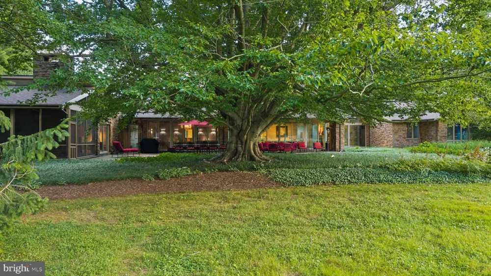 2026 GREENSPRING VALLEY ROAD Stevenson, MD 21153