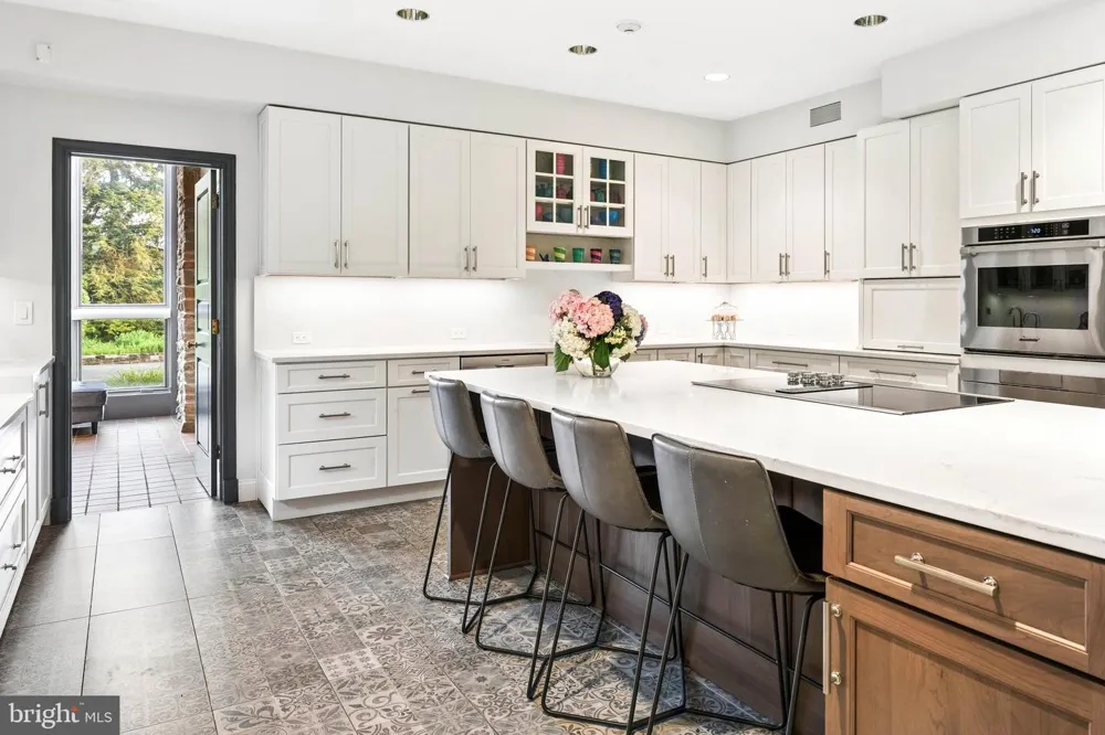 2026 GREENSPRING VALLEY ROAD Stevenson, MD 21153