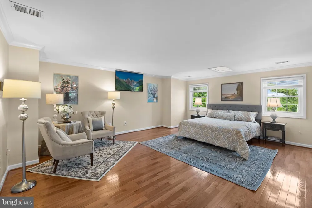 6320 MANCHESTER WAY Alexandria, VA 22304