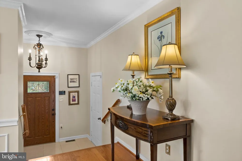 6320 MANCHESTER WAY Alexandria, VA 22304