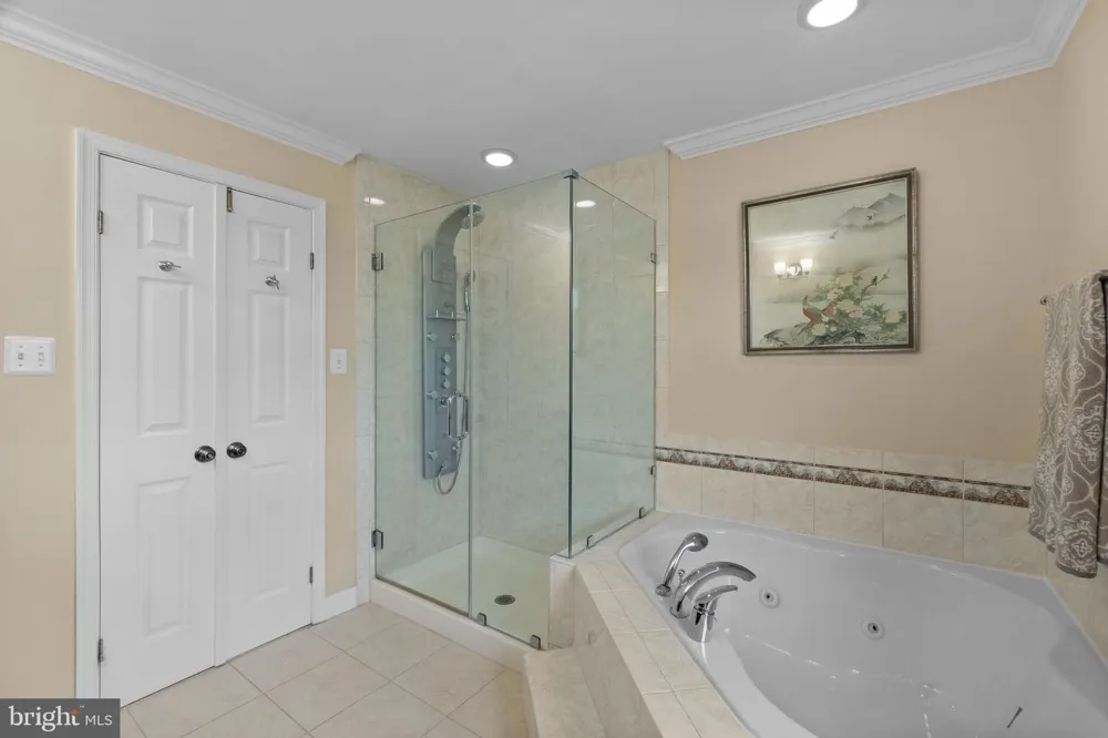 6320 MANCHESTER WAY Alexandria, VA 22304