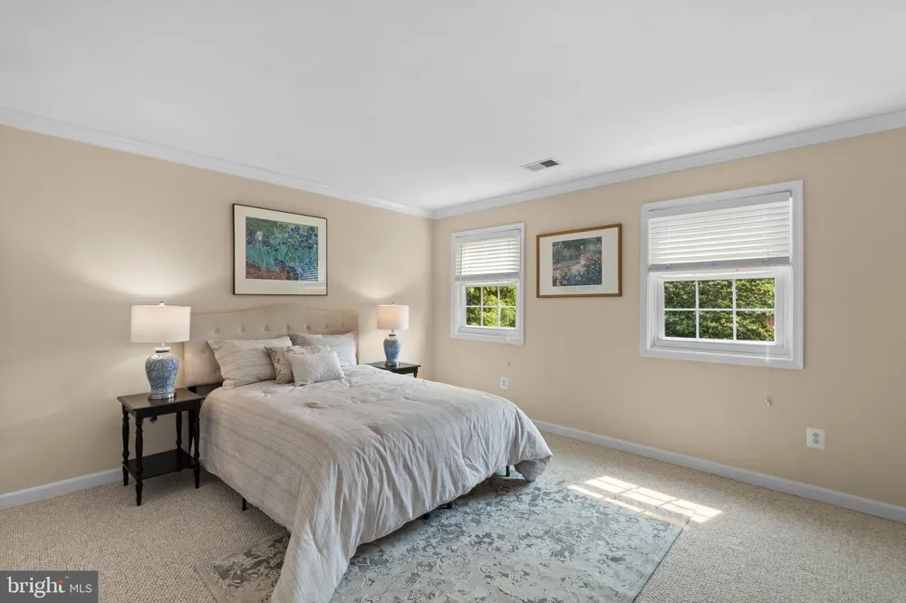 6320 MANCHESTER WAY Alexandria, VA 22304