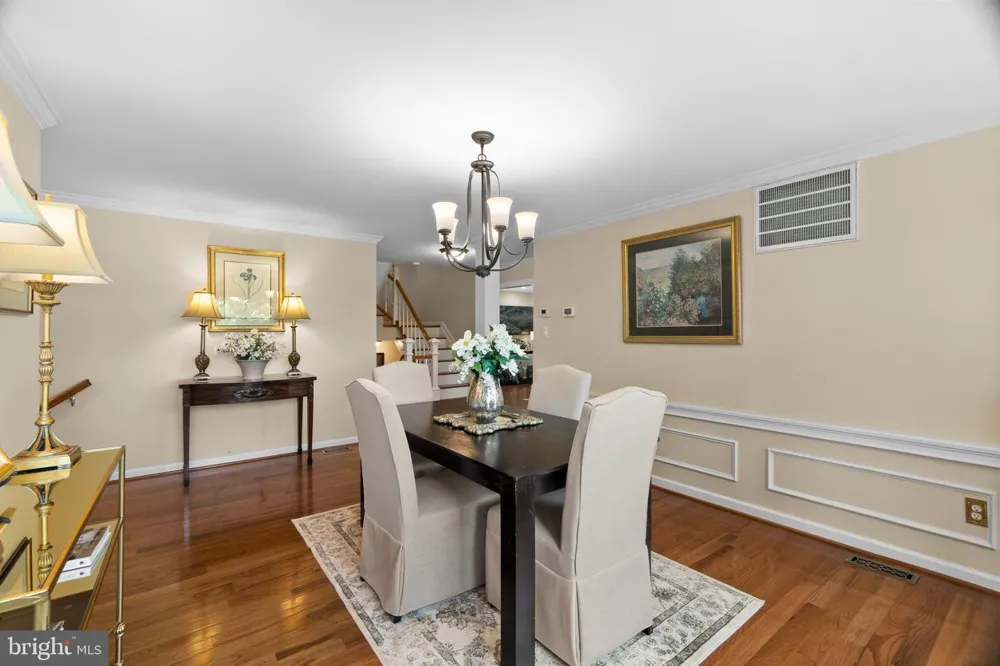 6320 MANCHESTER WAY Alexandria, VA 22304