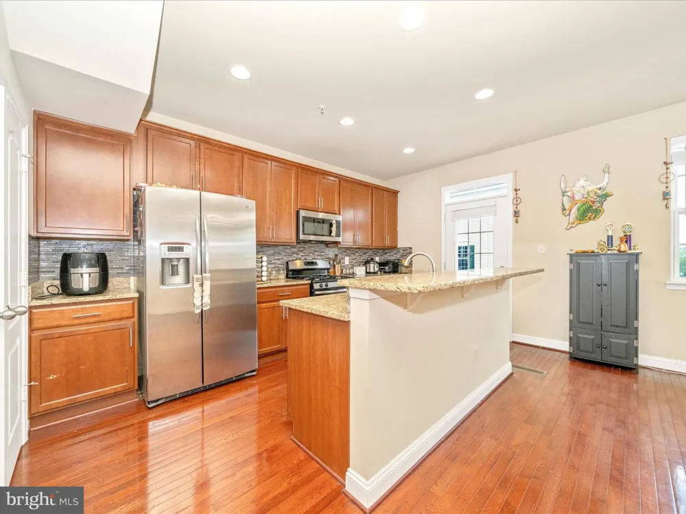 22619 SWEETSPIRE DRIVE Clarksburg, MD 20871