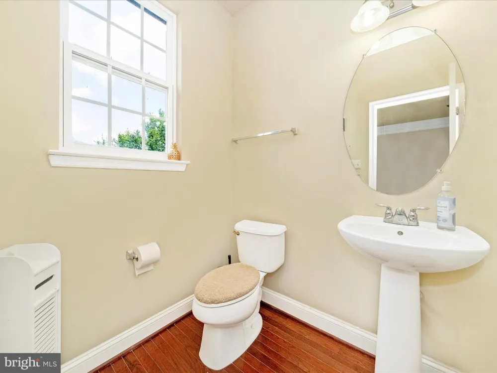 22619 SWEETSPIRE DRIVE Clarksburg, MD 20871