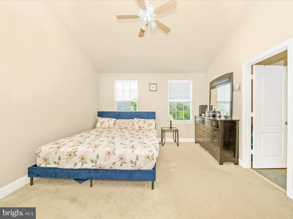 22619 SWEETSPIRE DRIVE Clarksburg, MD 20871