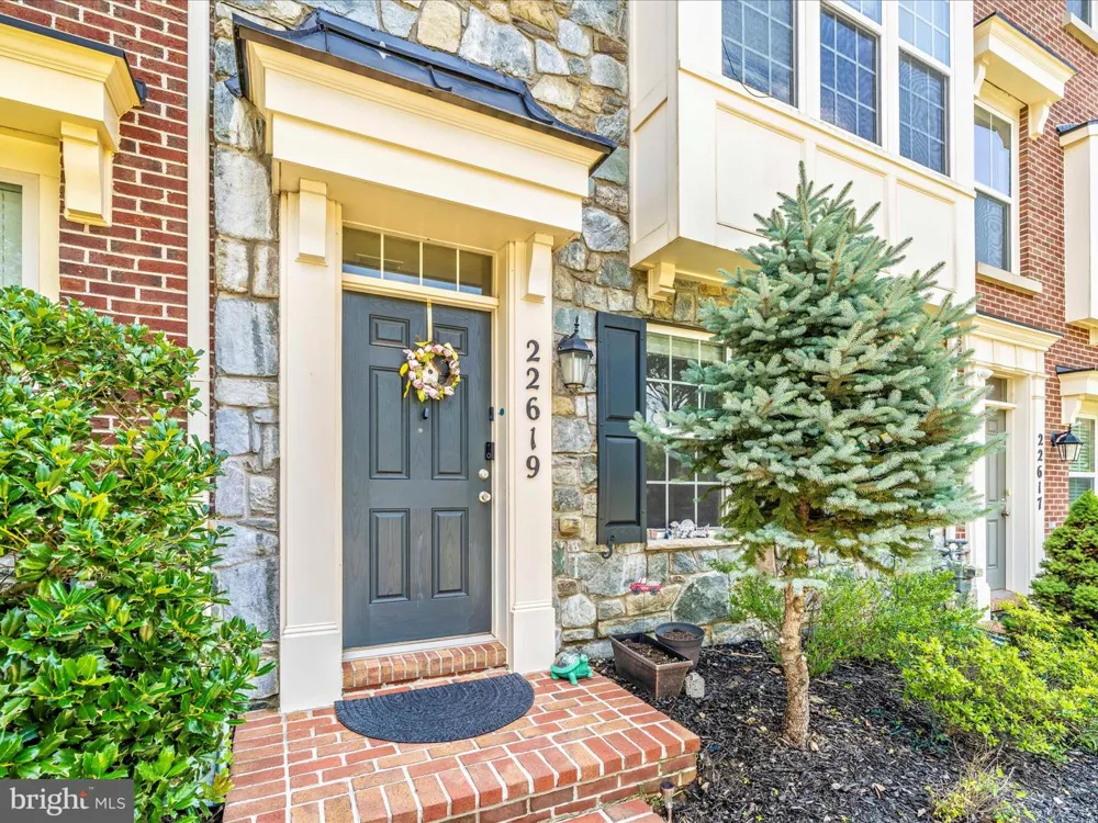 22619 SWEETSPIRE DRIVE Clarksburg, MD 20871