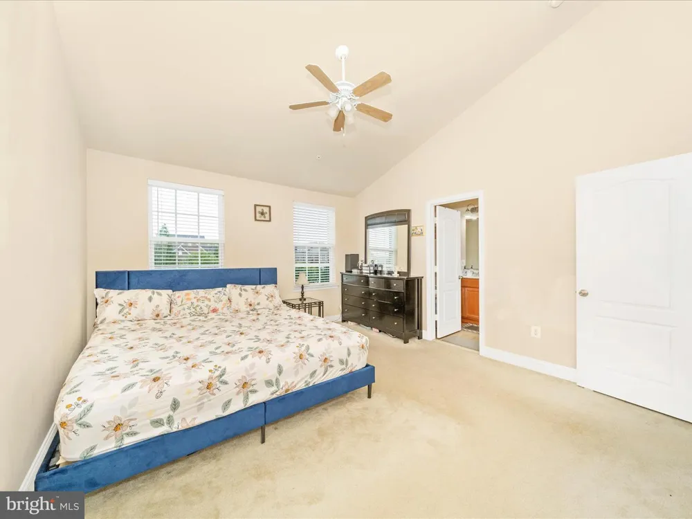 22619 SWEETSPIRE DRIVE Clarksburg, MD 20871