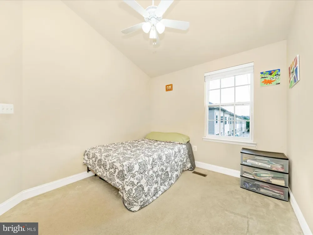 22619 SWEETSPIRE DRIVE Clarksburg, MD 20871