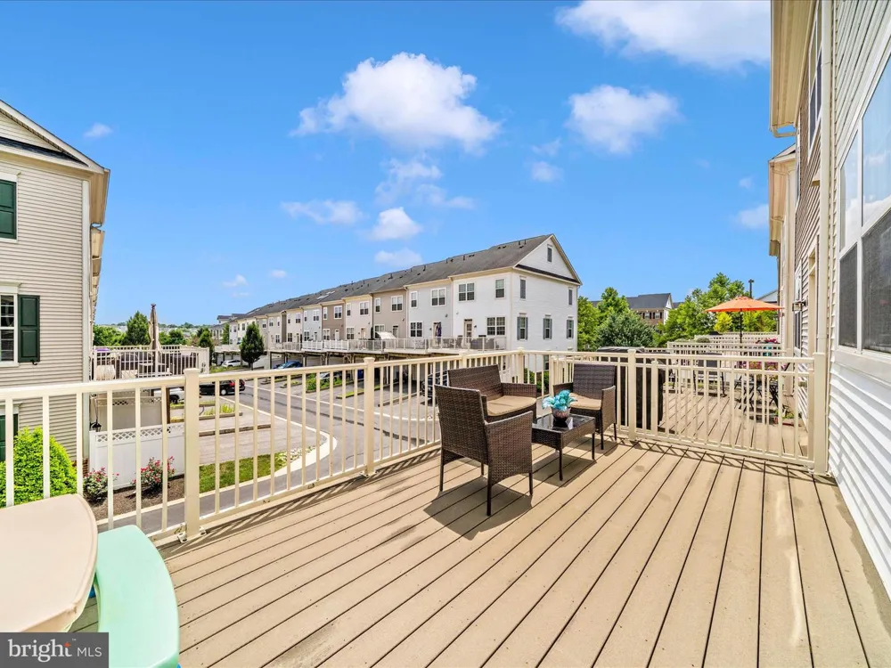 22619 SWEETSPIRE DRIVE Clarksburg, MD 20871