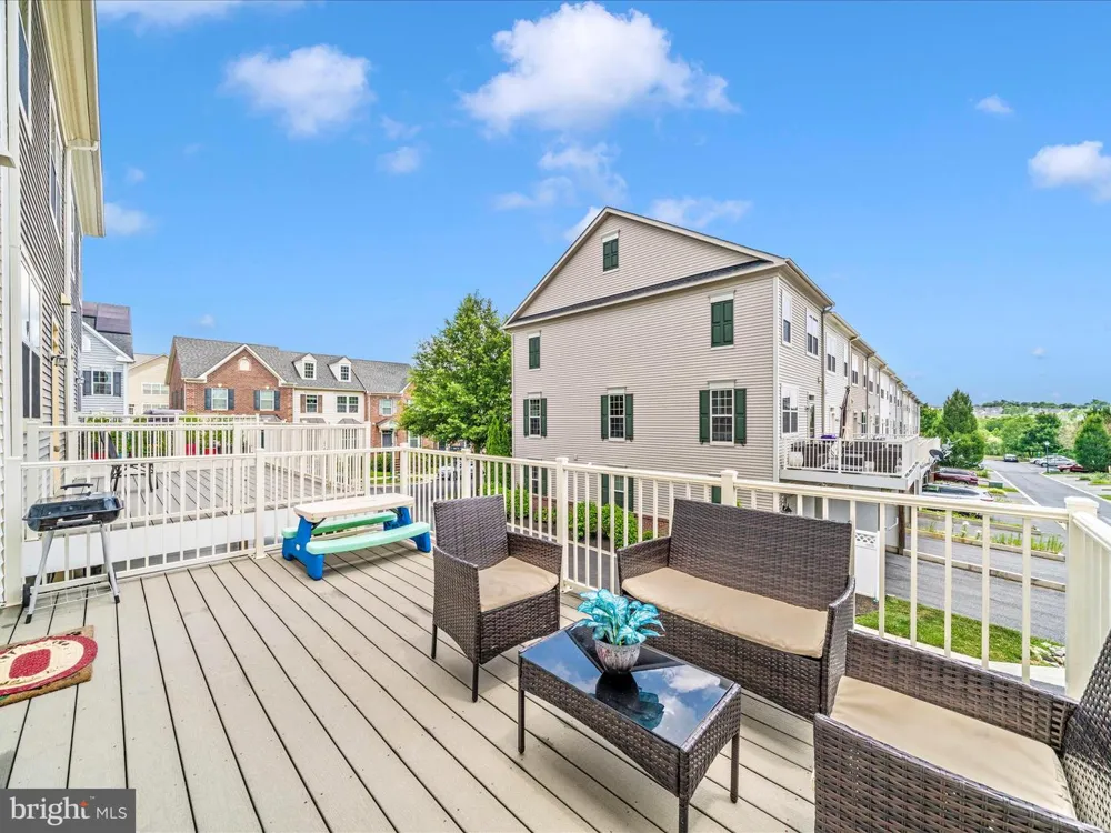 22619 SWEETSPIRE DRIVE Clarksburg, MD 20871