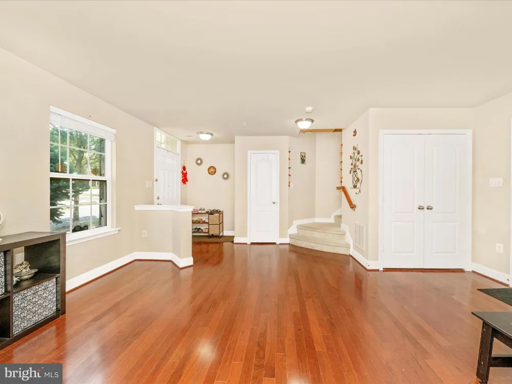 22619 SWEETSPIRE DRIVE Clarksburg, MD 20871