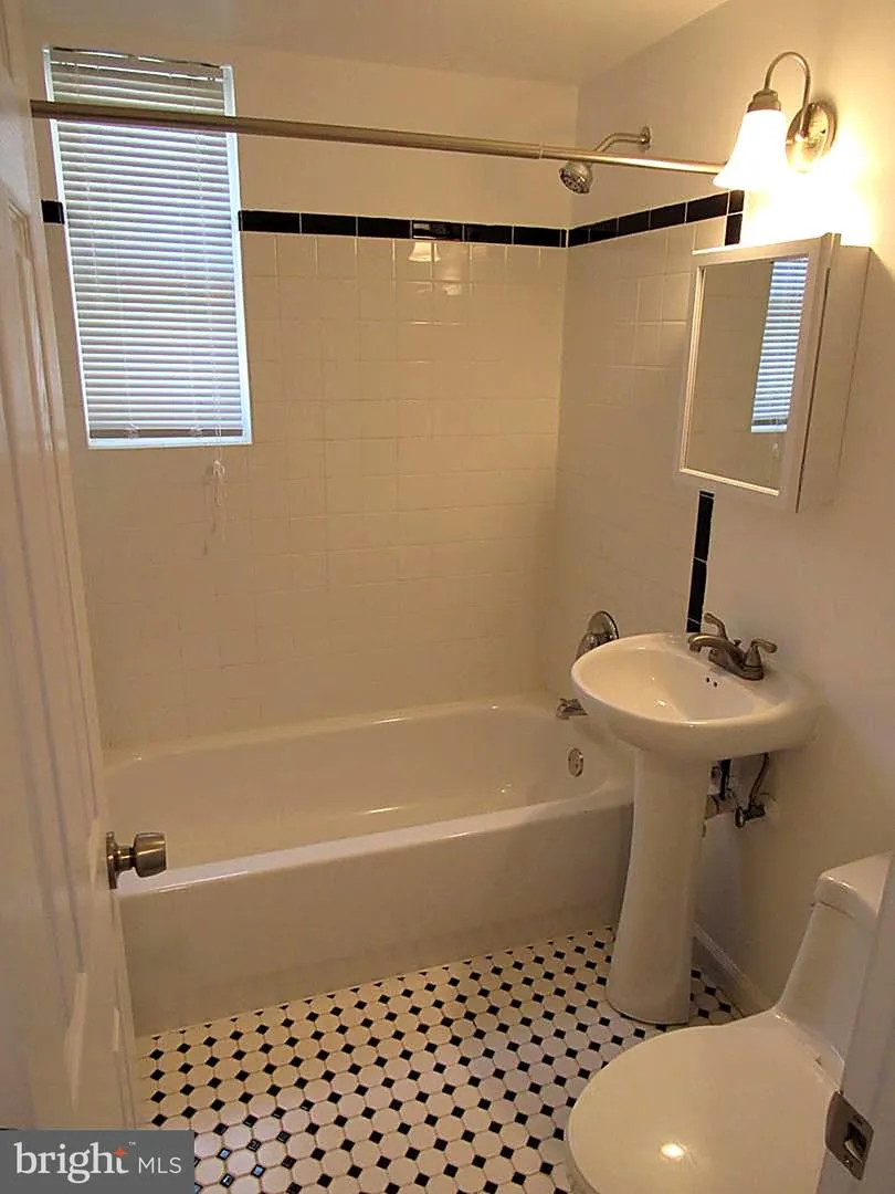 713 BRANDYWINE STREET SE #B3 Washington, DC 20032