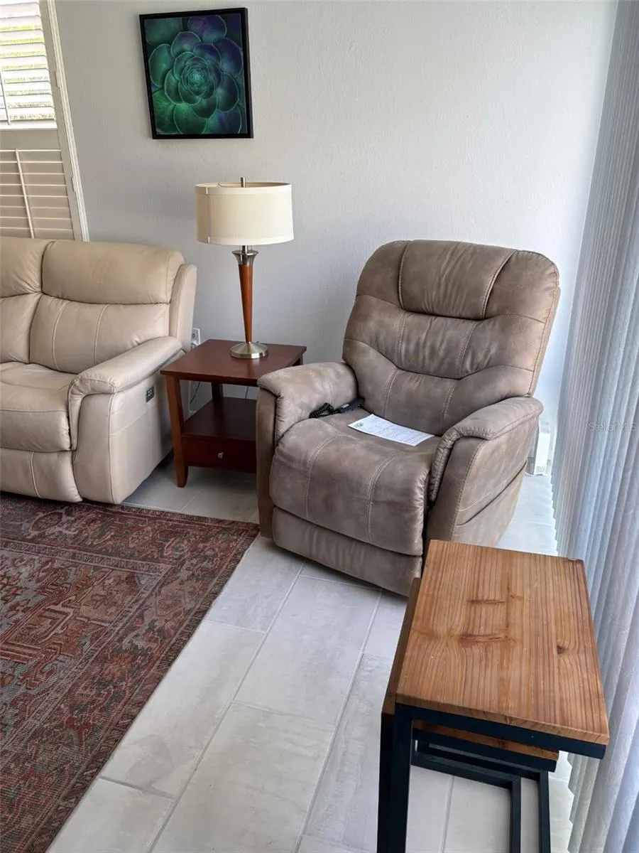 4373 TAHITIAN GARDENS CIRCLE #A Holiday, FL 34691