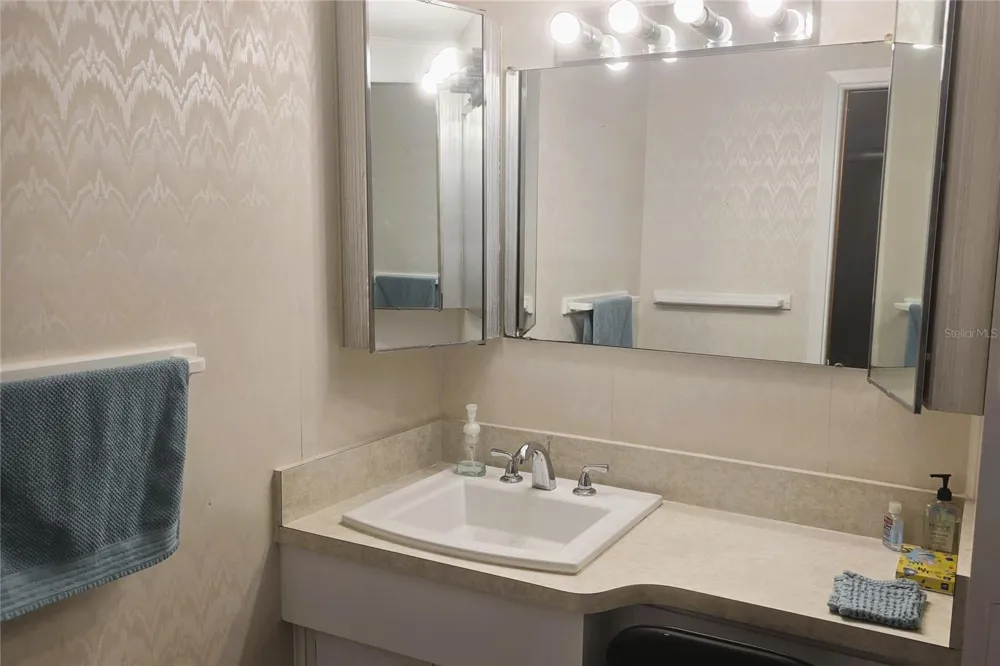 4373 TAHITIAN GARDENS CIRCLE #A Holiday, FL 34691